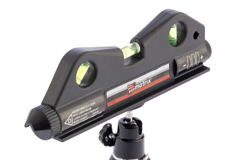 Уровень лазерный, 170 мм, 150 мм штатив, 3 глазка Matrix