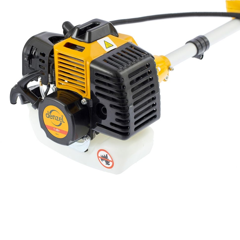 Триммер бензиновый GT-430, состоит из 2 частей, 1.3 кВт, 42.7 куб.см, в комплекте диск и катушка Denzel